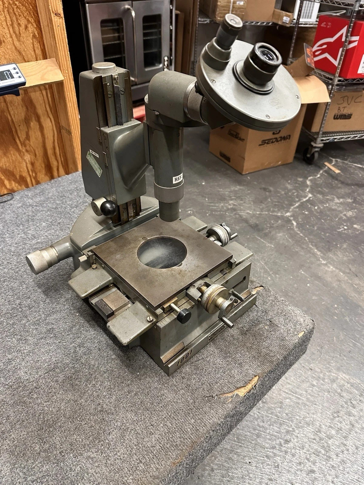 Ernst Leitz Wetzlar 447089 447364 Toolmaker's Microscope Geo Scherr