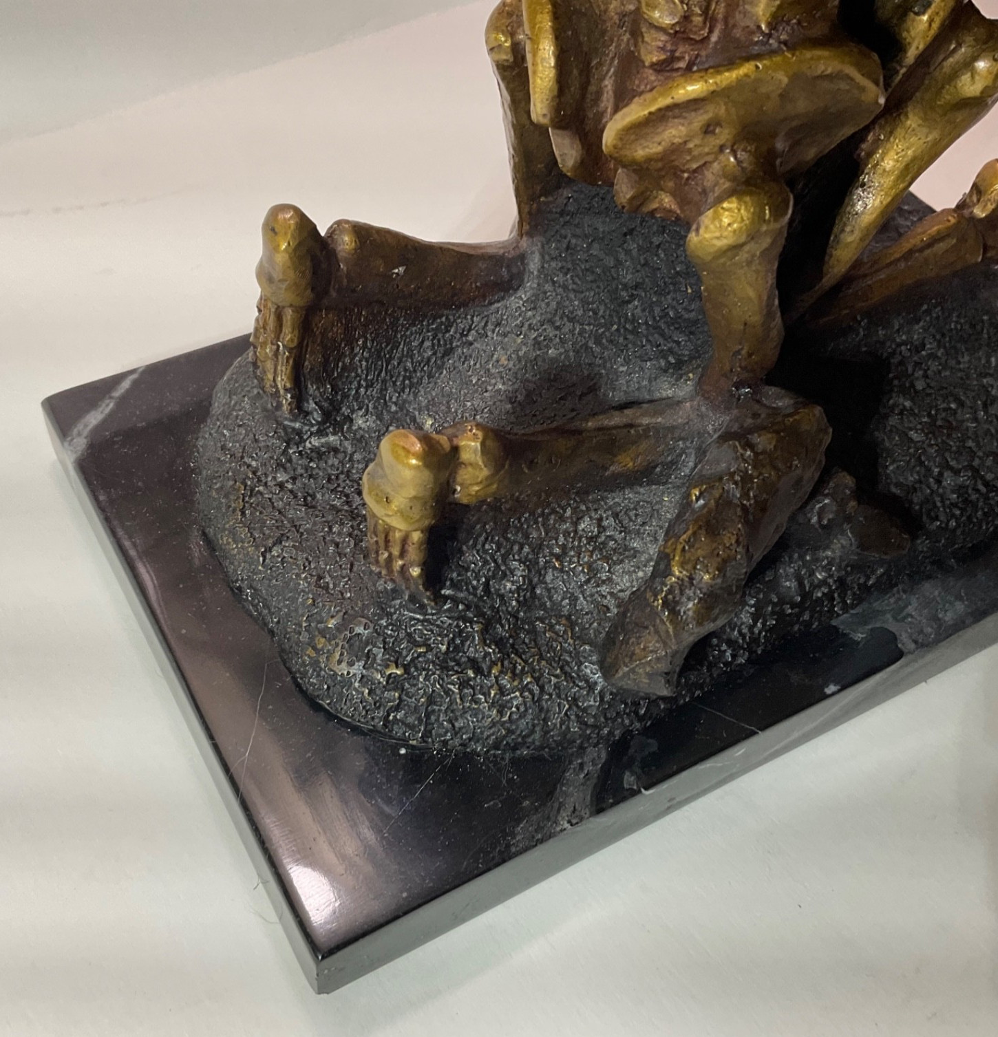 Love Never Dies Gothic Skeleton Marble Cinco de Mayo Decor