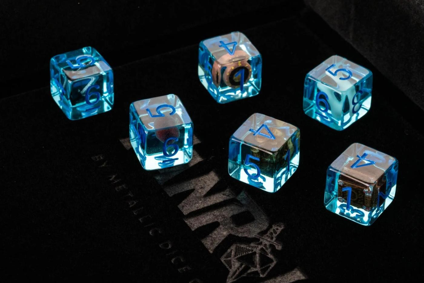 FanRoll Gelatinous Cube Inclusion Dice Set of 6 D6 for D&D RPG