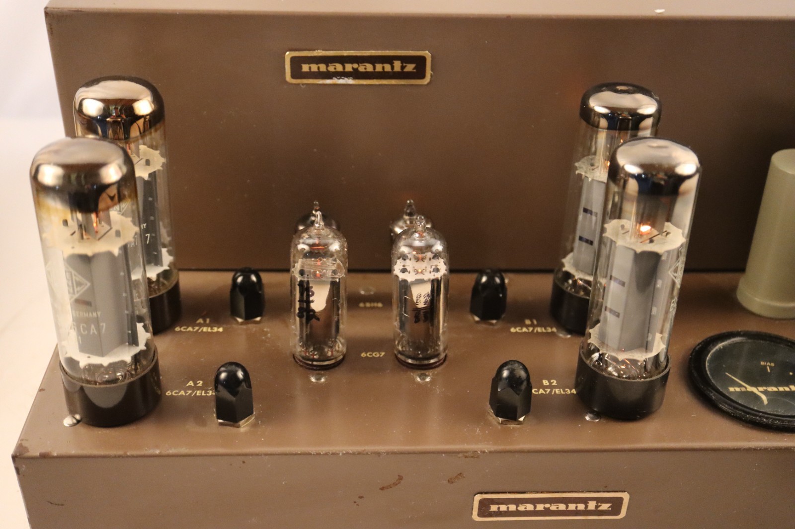 Marantz Model 8 Stereo Amplifier==Nice Original w/ Cage & Telefunken EL34's!