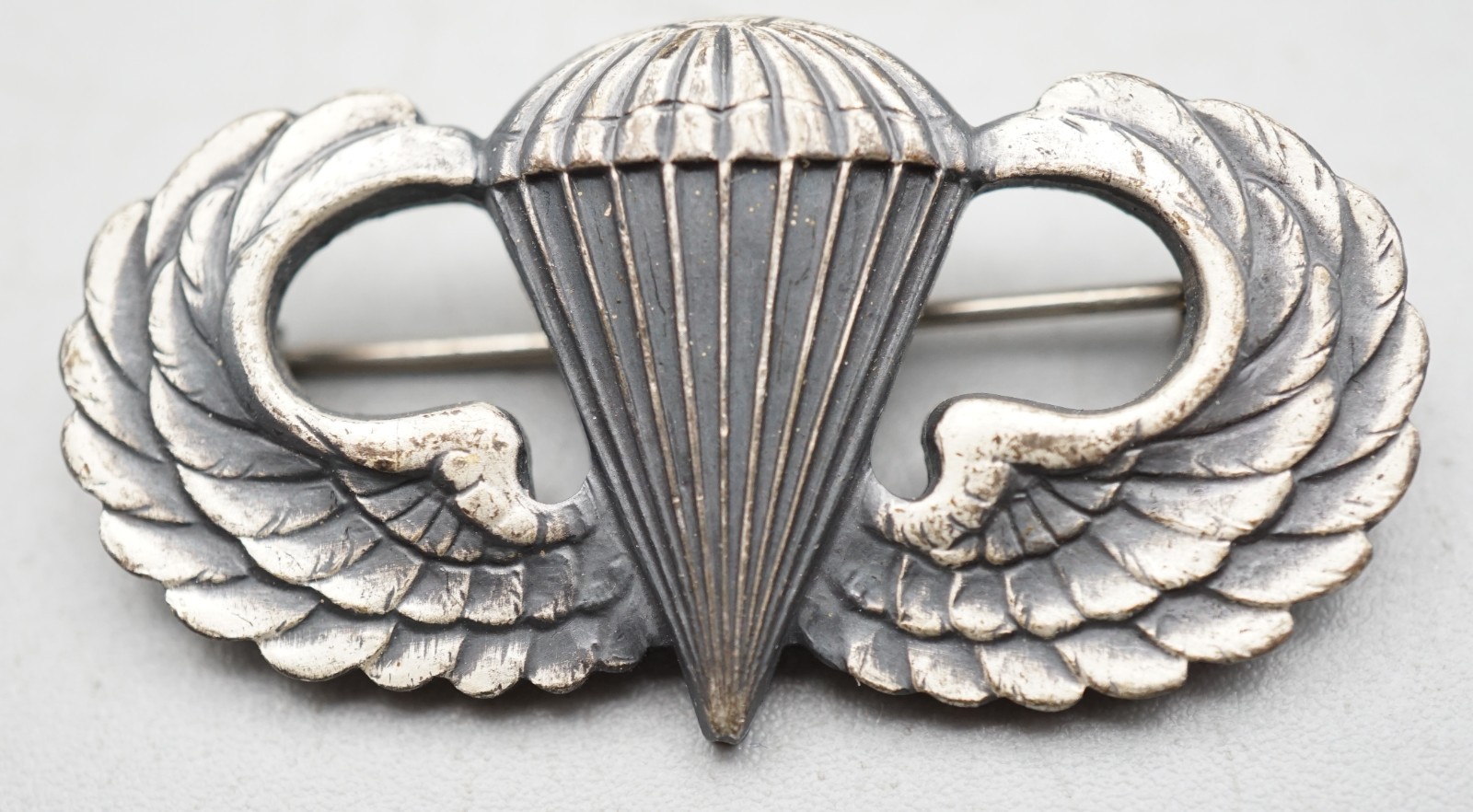 WWII Sterling Army Airborne Paratrooper Jump Wings Badge RARE PIN BACK