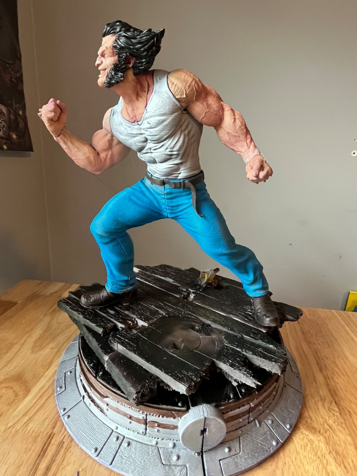 Custom wolverine 1/6 scale statue