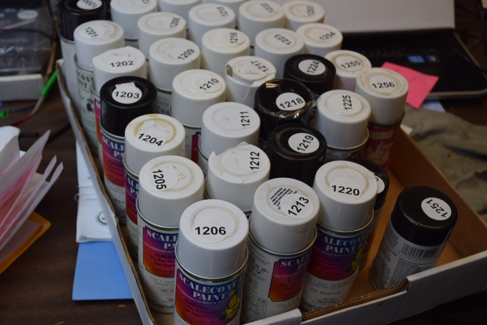 SCALECOAT l and SCALECOAT ll SPRAY PAINT 6 oz CANS over 25 colors sold individua