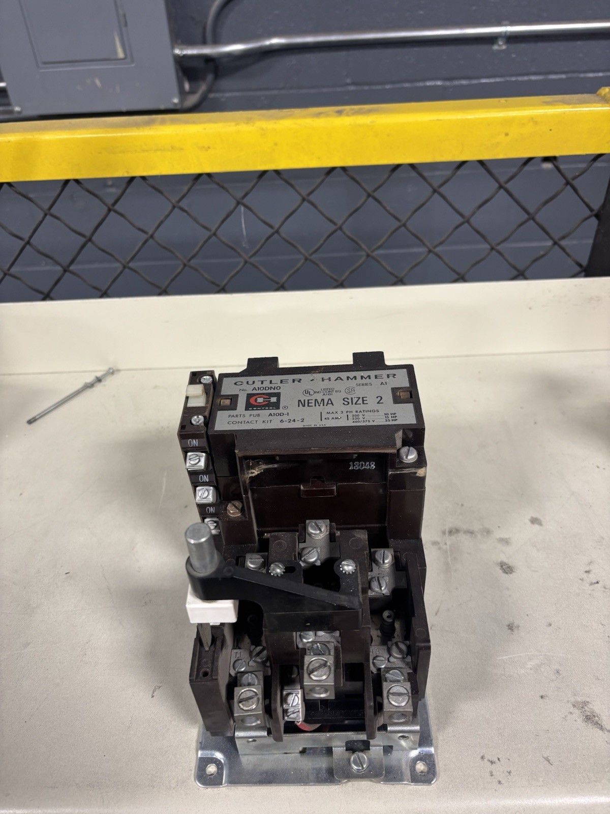 Cutler Hammer A10DN0 Size 2 Motor Starter Series A1 45 Amp 600V 120V Coil A10DNO