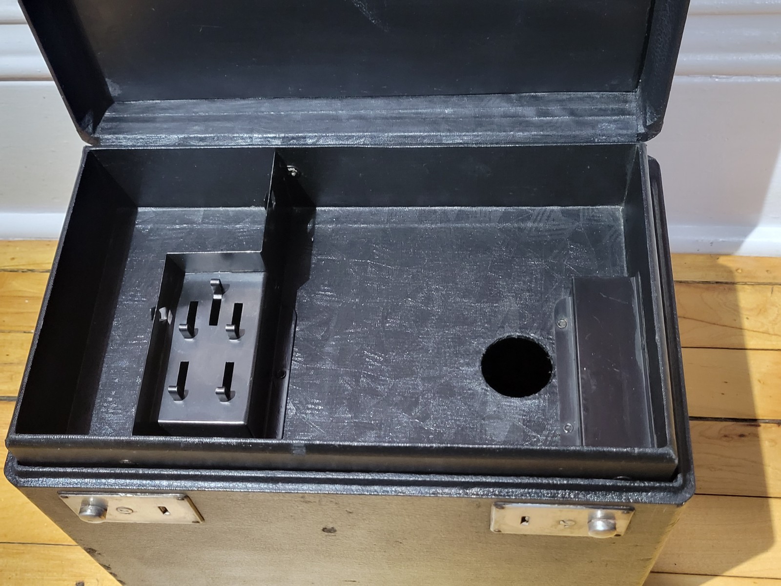 VINTAGE Carrying Case for Sewing Machine SINGER Featherweight 221