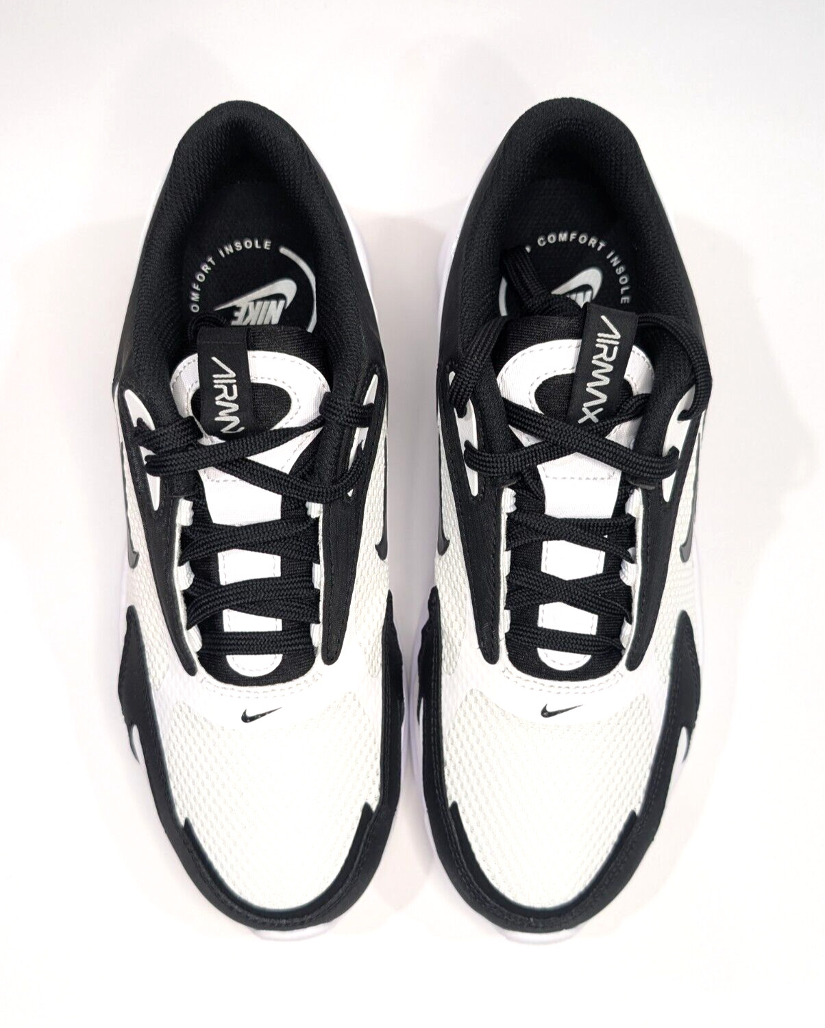 Nike Air Max Bolt Womens White Black Running Athletic Sneakers CU4152 101