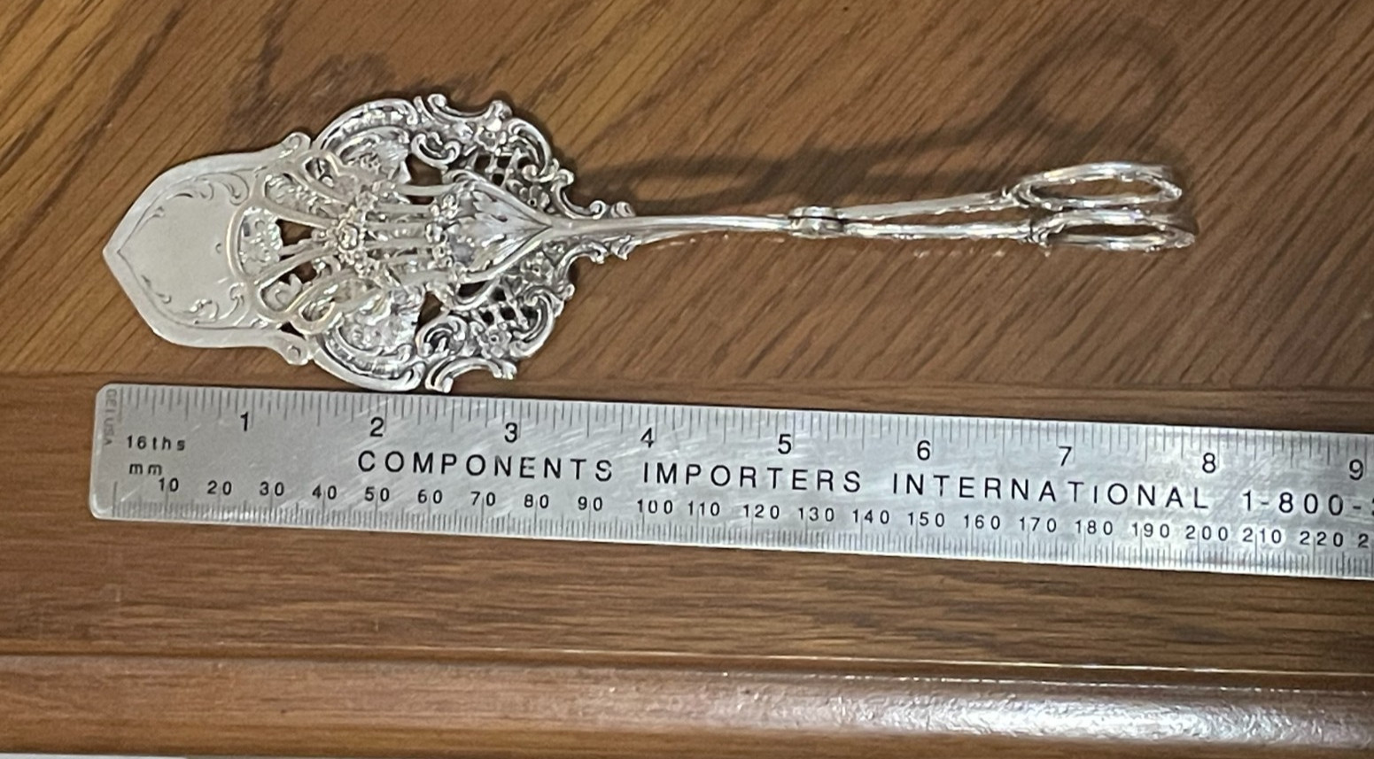 800 Silver  Pastry Tongs   69 g