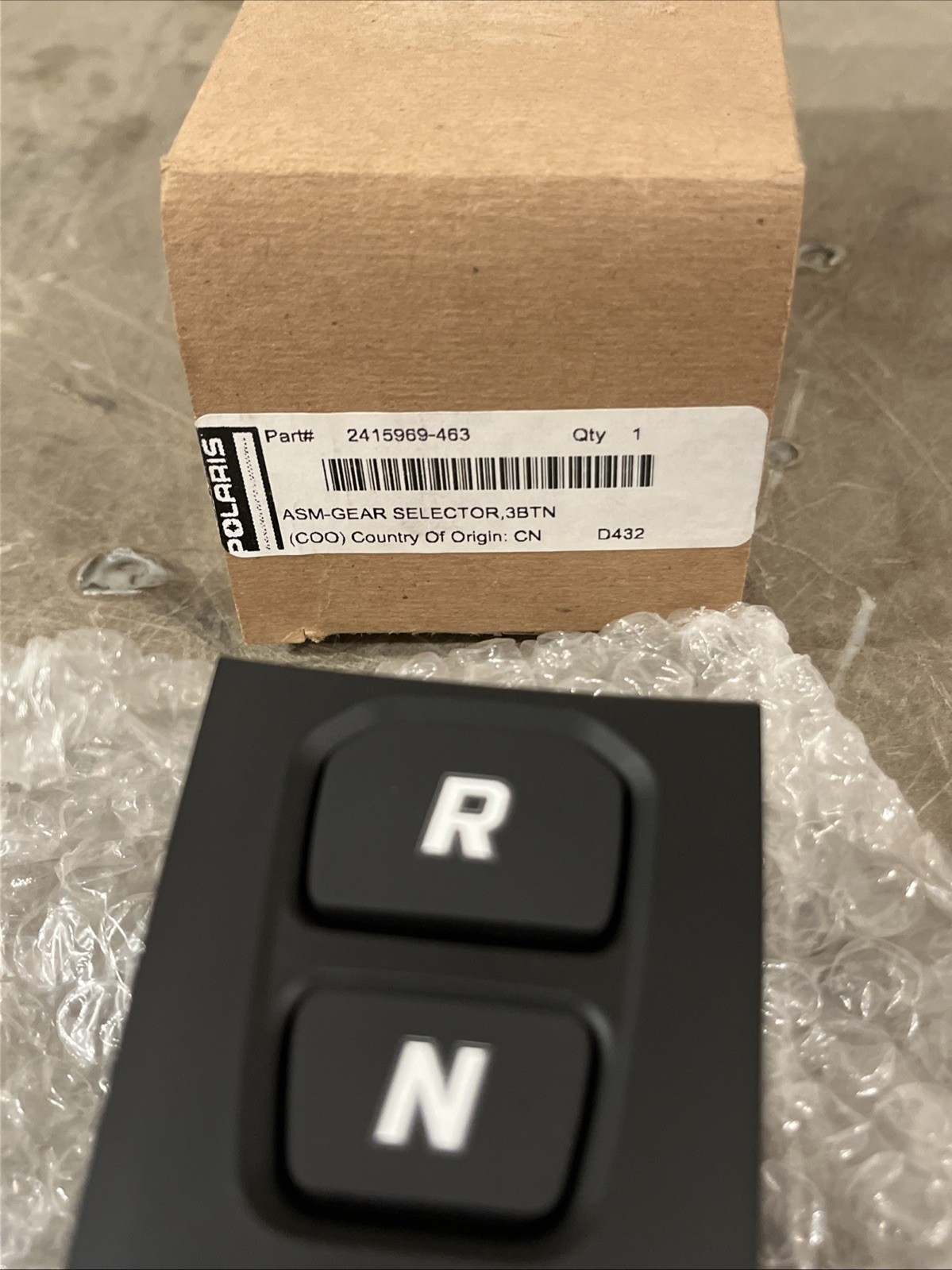 M4 OEM Polaris Slingshot ASM-Gear Selector 3 Button 2415969-463