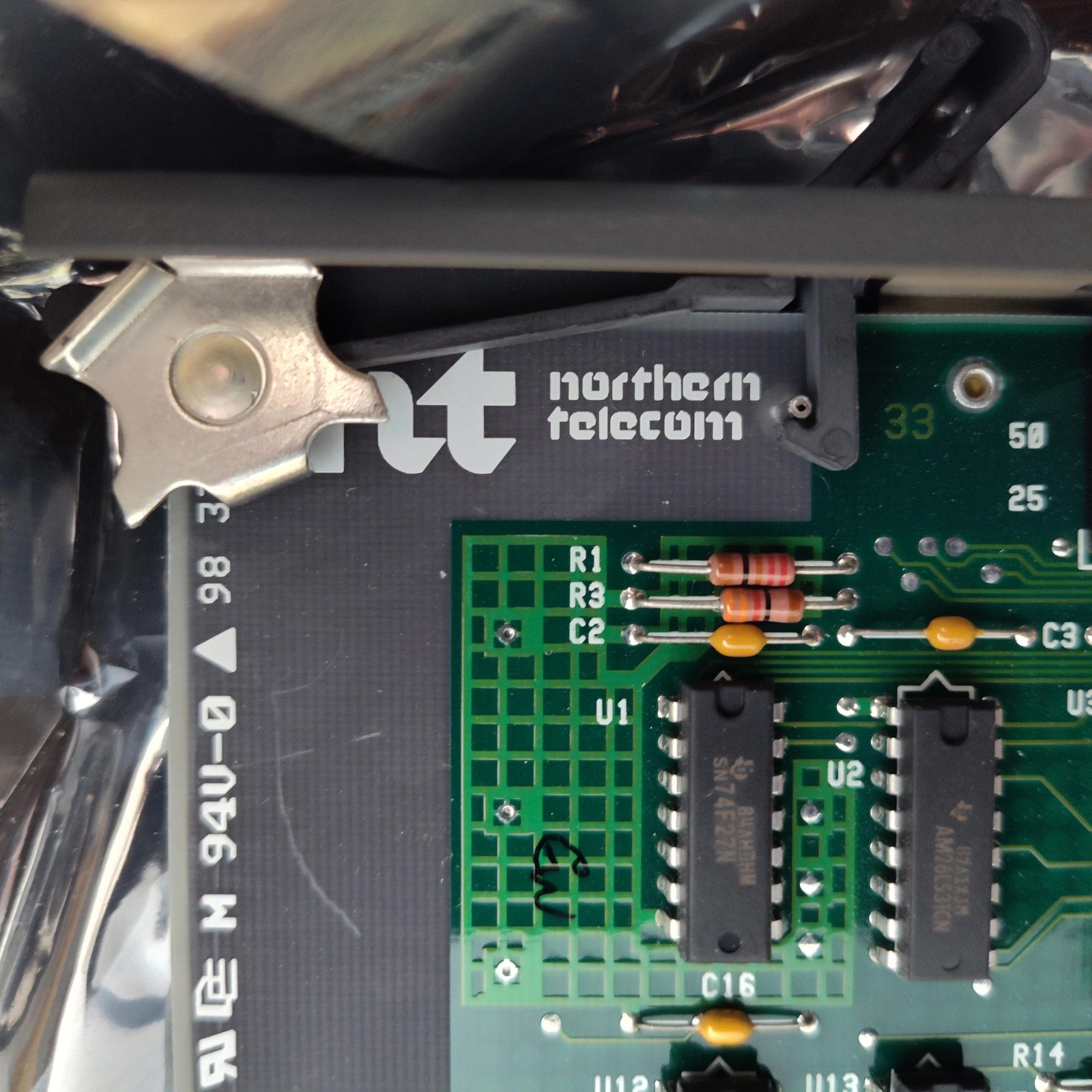 Northern Telecom NTRB53AA Clock Controller Pack NNTM18324FD08 Rack Mount Module