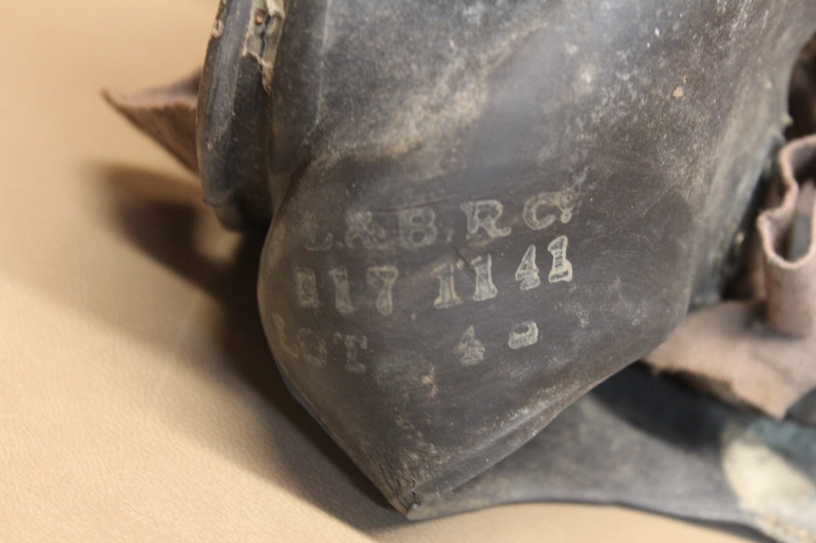 WW2 1941 L & BRC Rubber Gas Mask