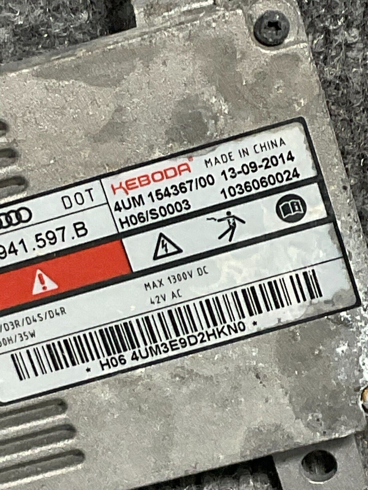 OEM Audi Volkswagen Xenon Ballast HID Module Control Unit Computer 8K0.941.597.B