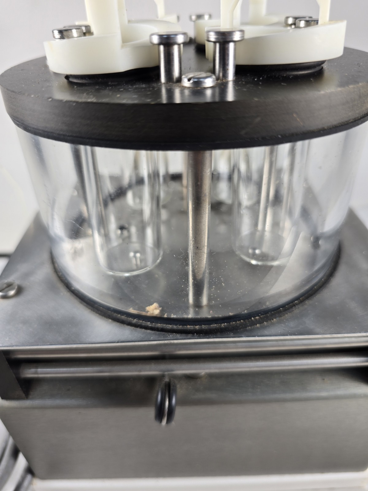 Yellow Springs YSI 5301 Thermostatic Bath Untested Powers On Glass Vials Intact