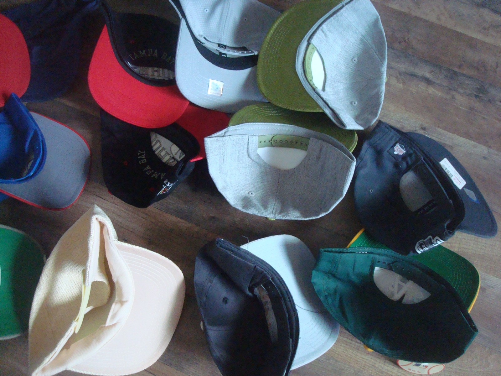 15 HATS OLYMPIC MLB NFL SPORTS SNAPBACK 90S WHOLESALE LOT HATS VINTAGE HAT CAP