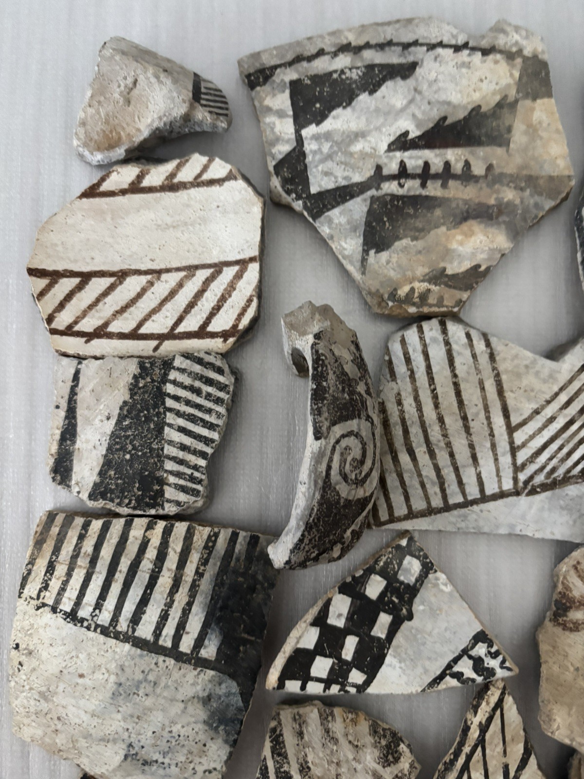 Ancient Anasazi Native American 1-3” Pottery Shards Arizona L10-A FREE SHIP