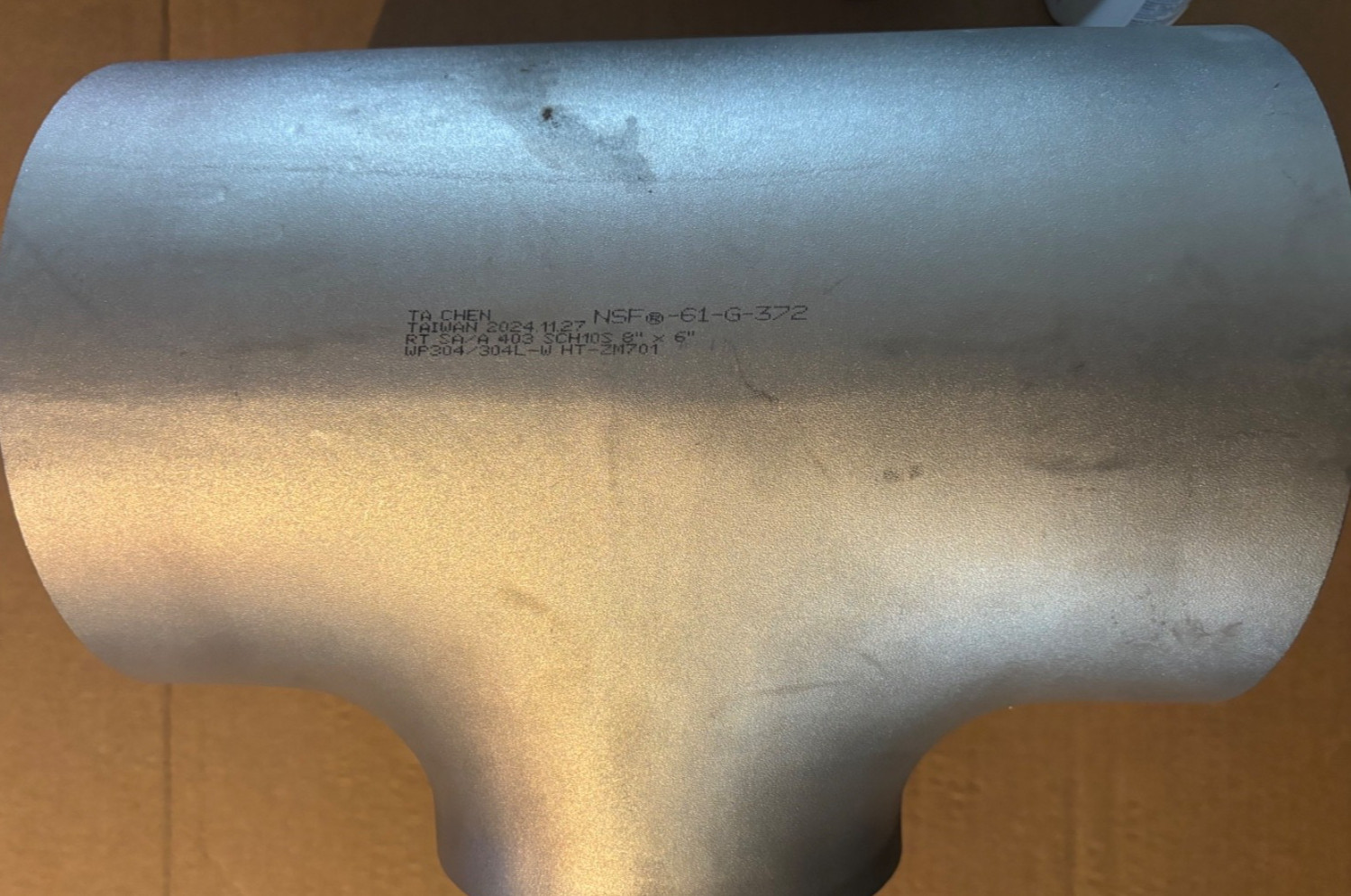 Reducing Tee 8" x 6" Schedule 10, 304-L Stainless Steel Butt Weld Pipe Fitting