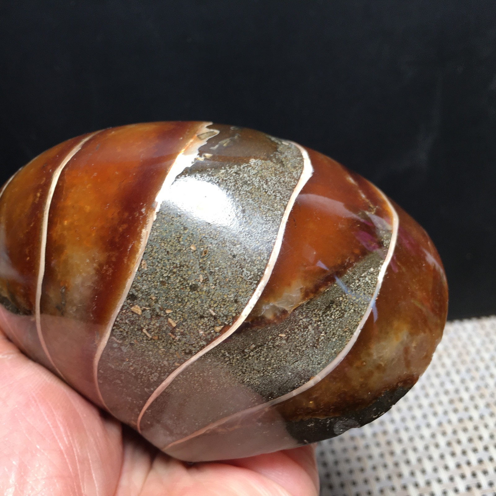 600g Natural polishing crystal specimens from madagascar md3664