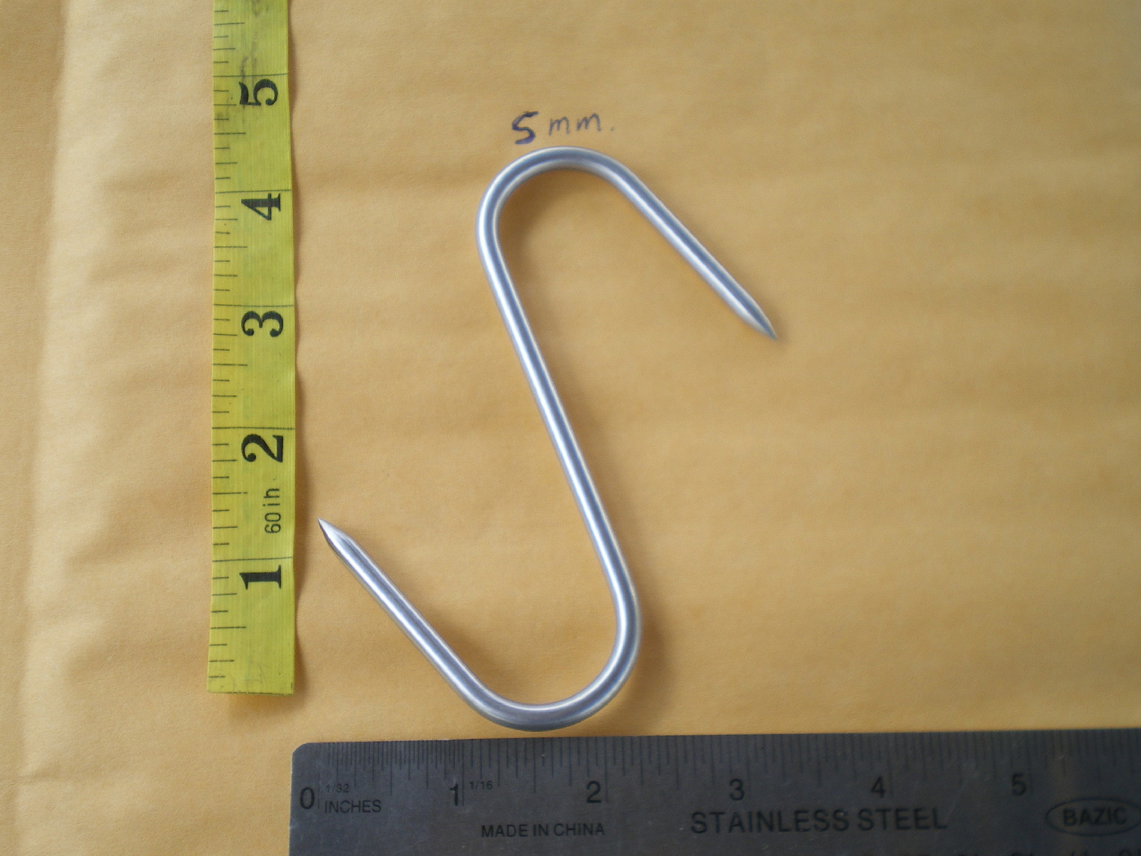 5 PCS. HEAVY DUTY STAINLESS STEEL MEAT/POULTRY S HOOK, 4" X 5MM. W/2" HOOK ENDS