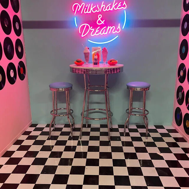 Retro White Chrome Bar Table w 4 Red Glitter Swivel Bar Stools Chairs Set New