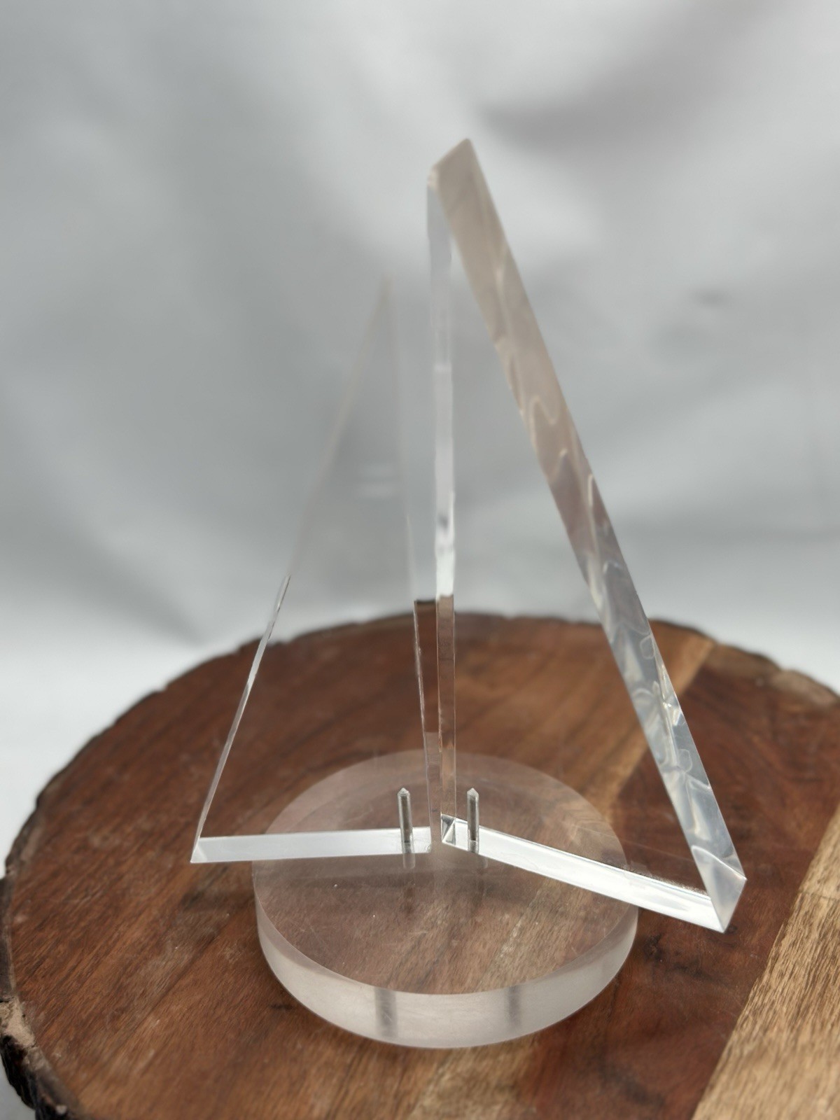 Vintage Lucite Sails Moveable On Solid Base Shelf Sitter Sailor Yacht Sailboat