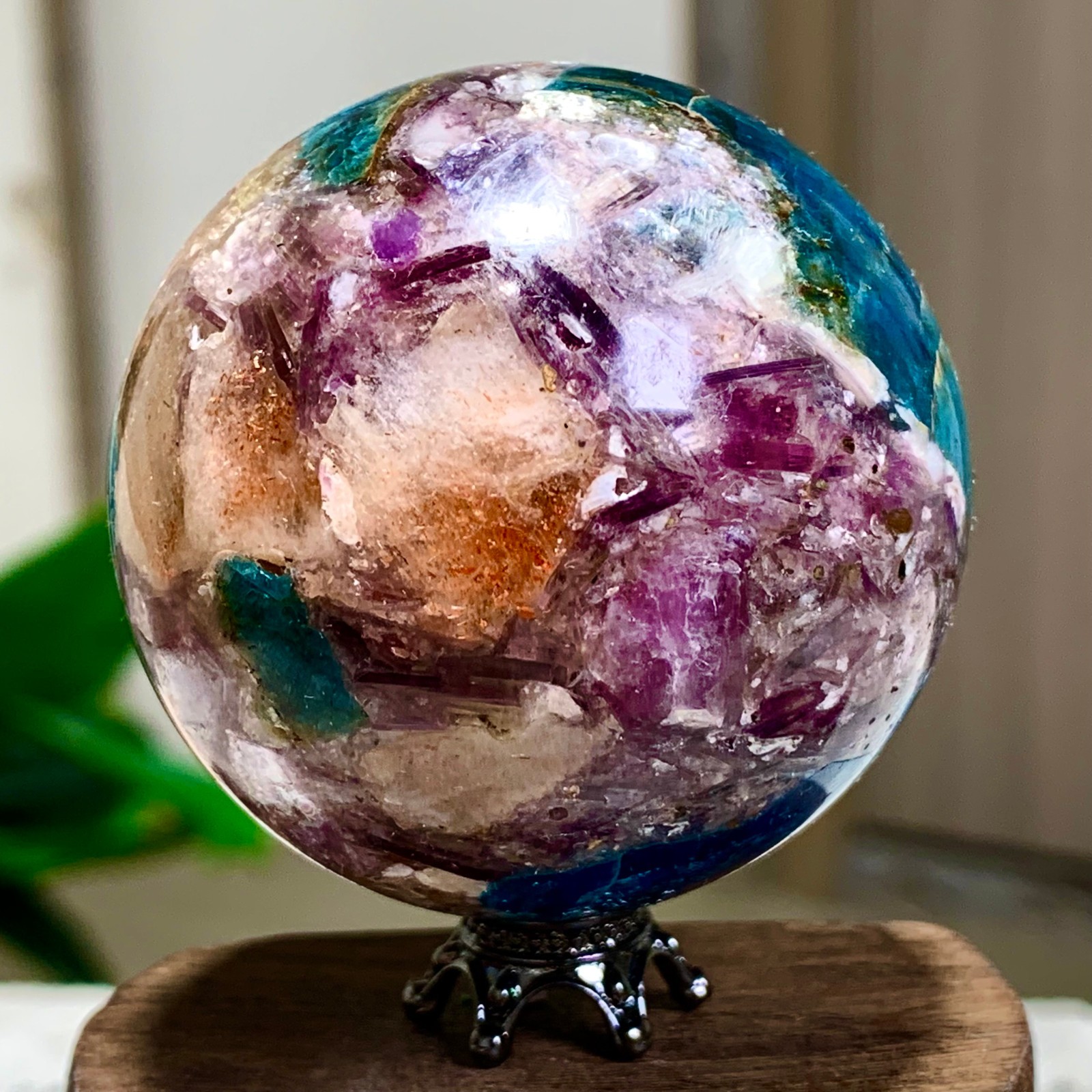 160G Natural Blue Aptite +Sun Stone purple lepidolite Sphere mineral sample