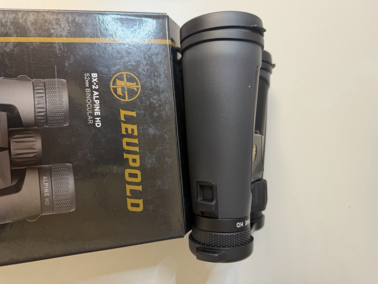 Leupold BX-2 Alpine HD 12x52 Binoculars – 52mm – Waterproof – With Box & Case