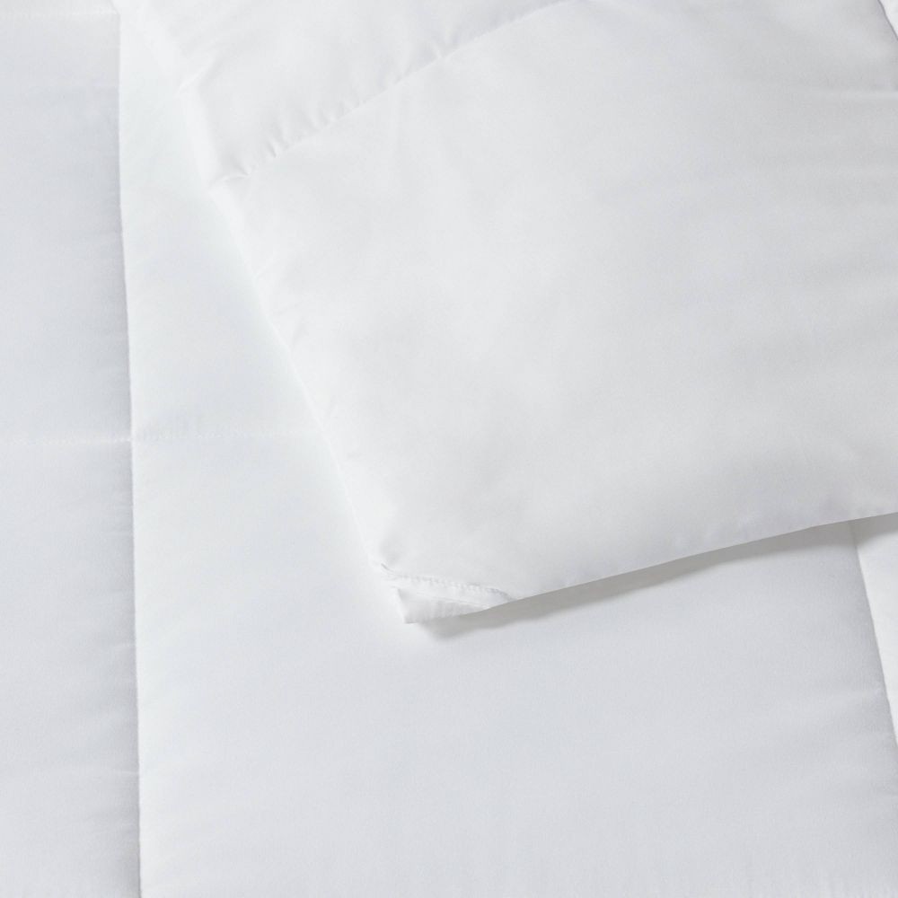 Room Essentials Percale Comforter Box Quilting Lightweight Fabric, White, King