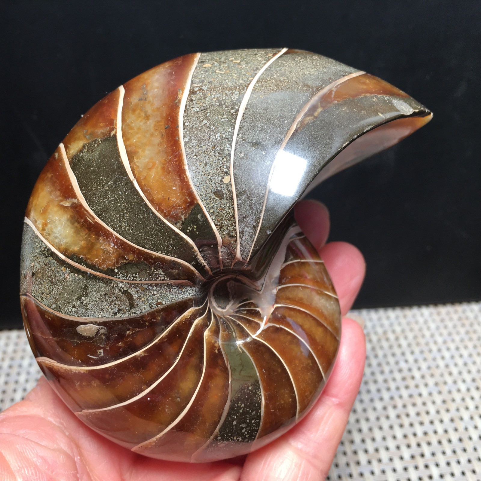 600g Natural polishing crystal specimens from madagascar md3664