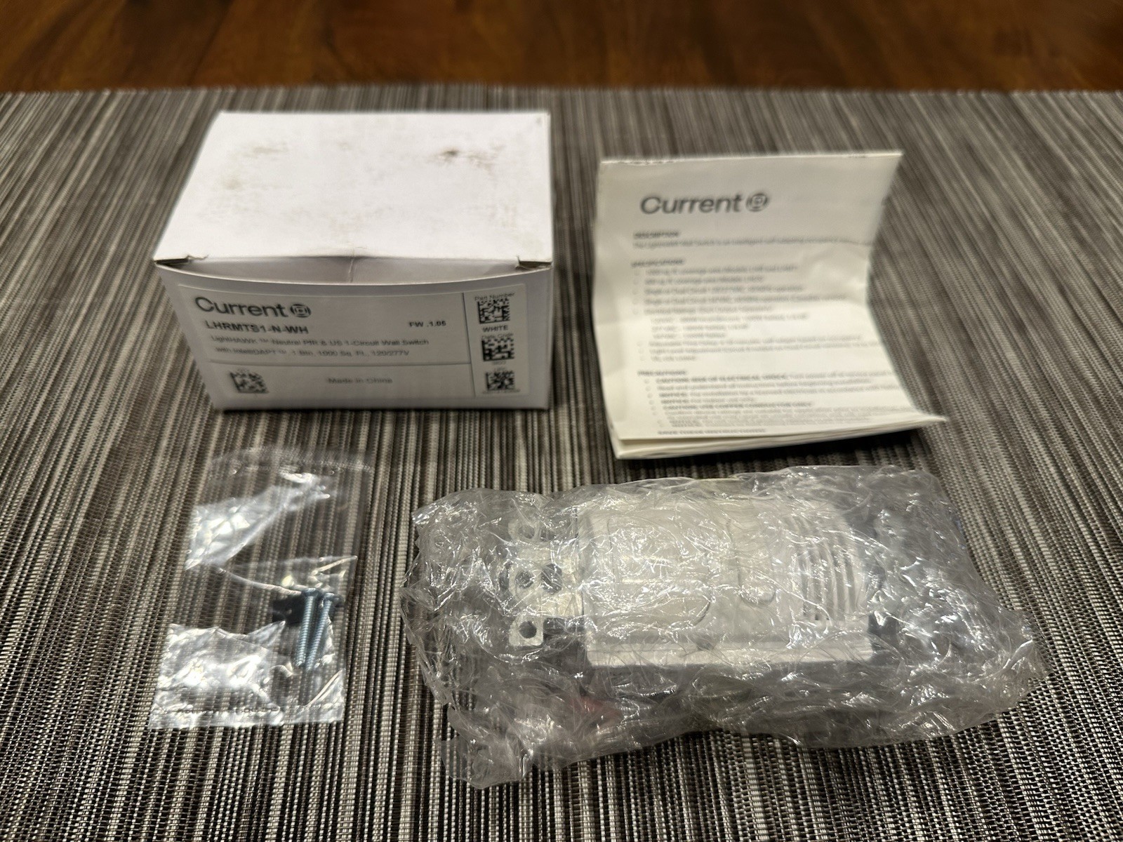 Current LightHAWK 1 Circuit White Wall Switch Sensor LHRMTS1-N-WH