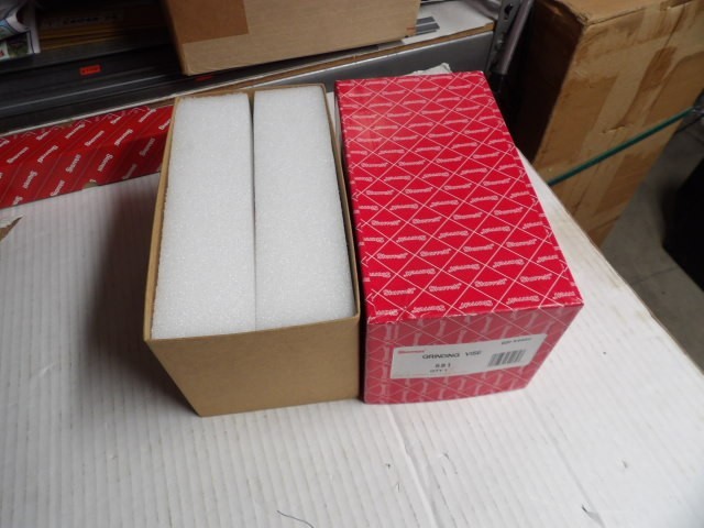 STARRETT #581 Precision Grinding Vise W/581V Angle Block NEW