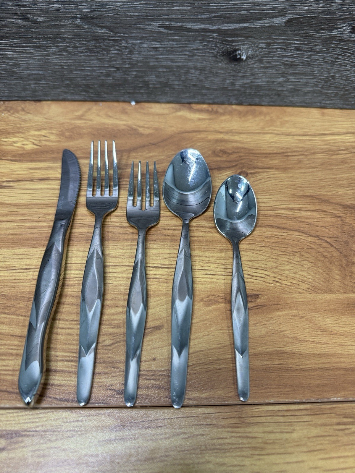 Cutco USA 18/10 Stainless Steel 5pc. Place Setting Flatware Set(Service for One)