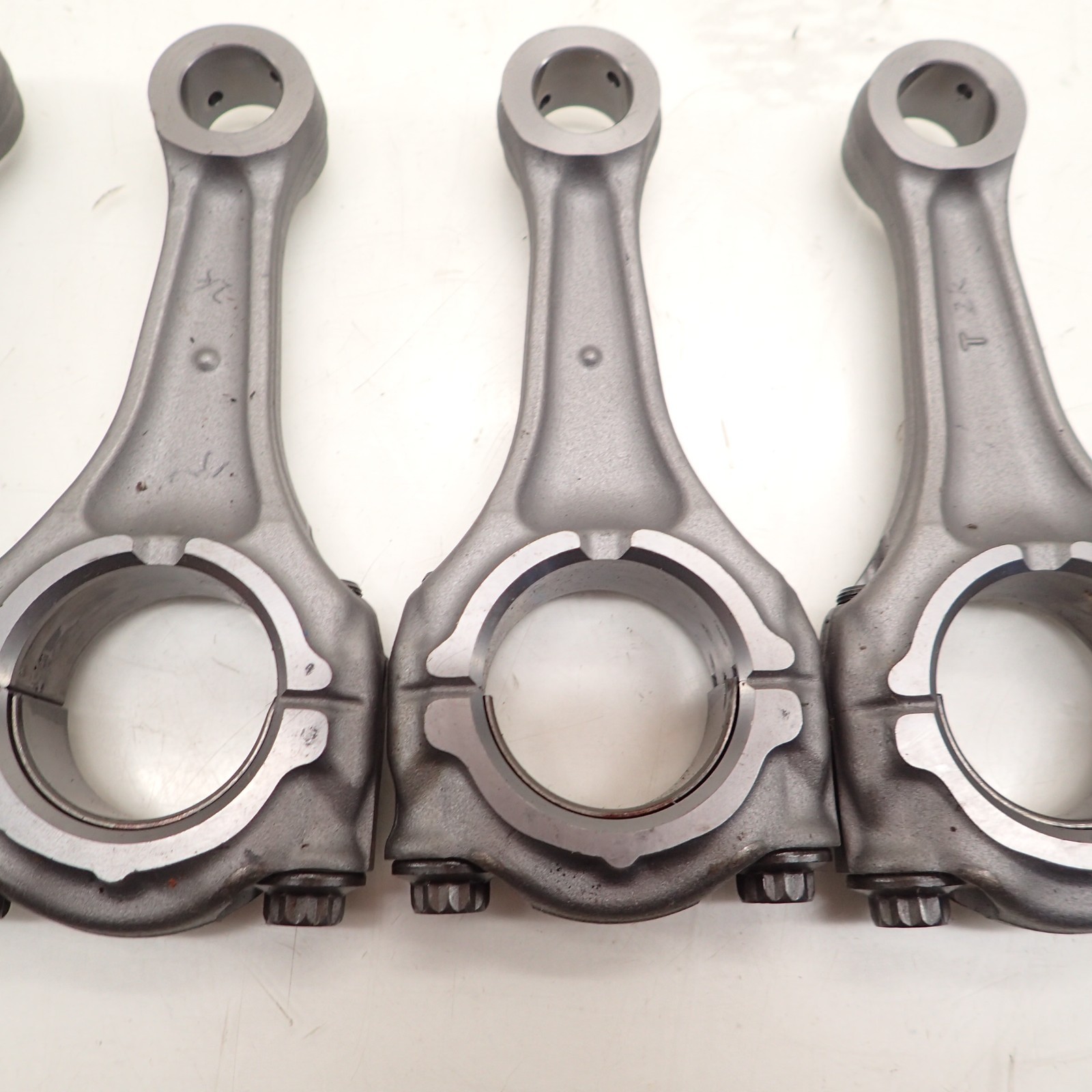 15-24 Yamaha YZF R1 set of 4 connecting rods