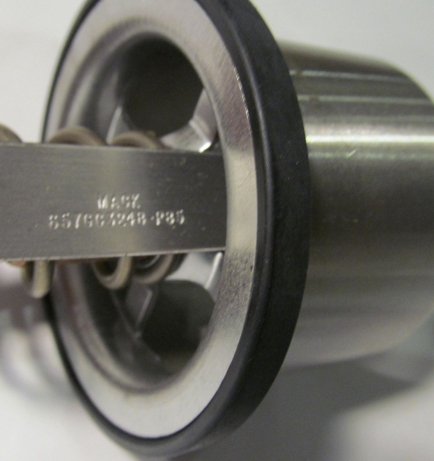 GENUINE OEM MACK DIESEL TRUCK 185° COOLANT THERMOSTAT 657GC324B P85 WEIR-STAT