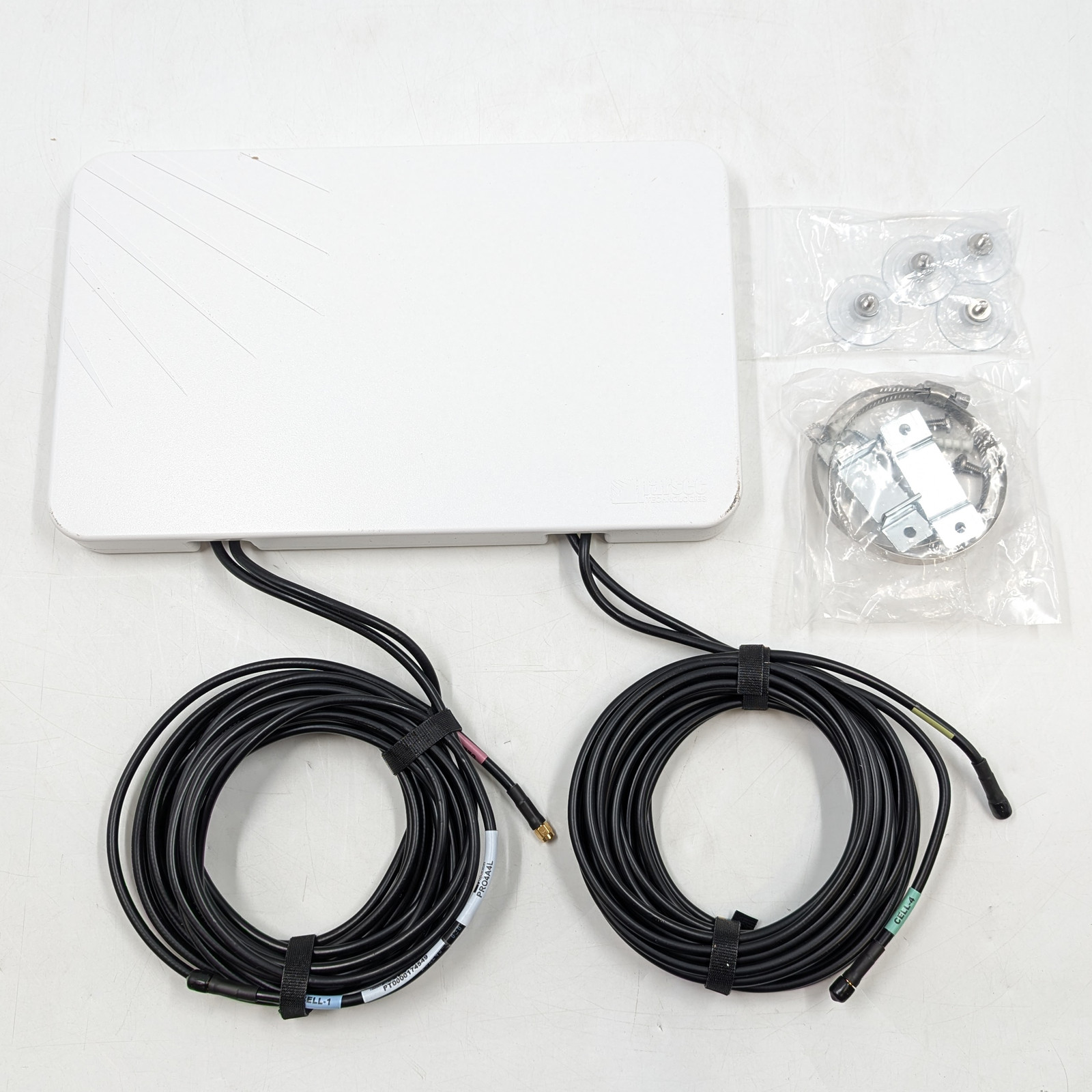 Parsec Technologies Akita Series Wall Mount Antenna (PRO4A4L15W) White