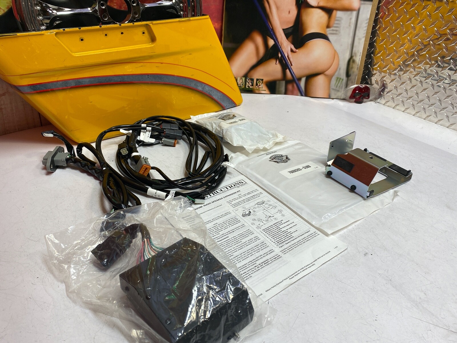 MTX Boom '06-'13 OEM Harley Touring Amplifier Audio Saddlebag Speaker Wiring Kit