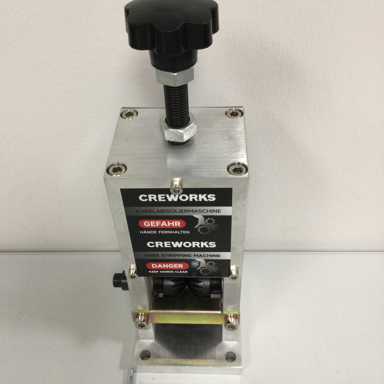 Creworks Manual Wire Stripper Machine – 0.06″–1″ Drill-Powered Cable (READ)