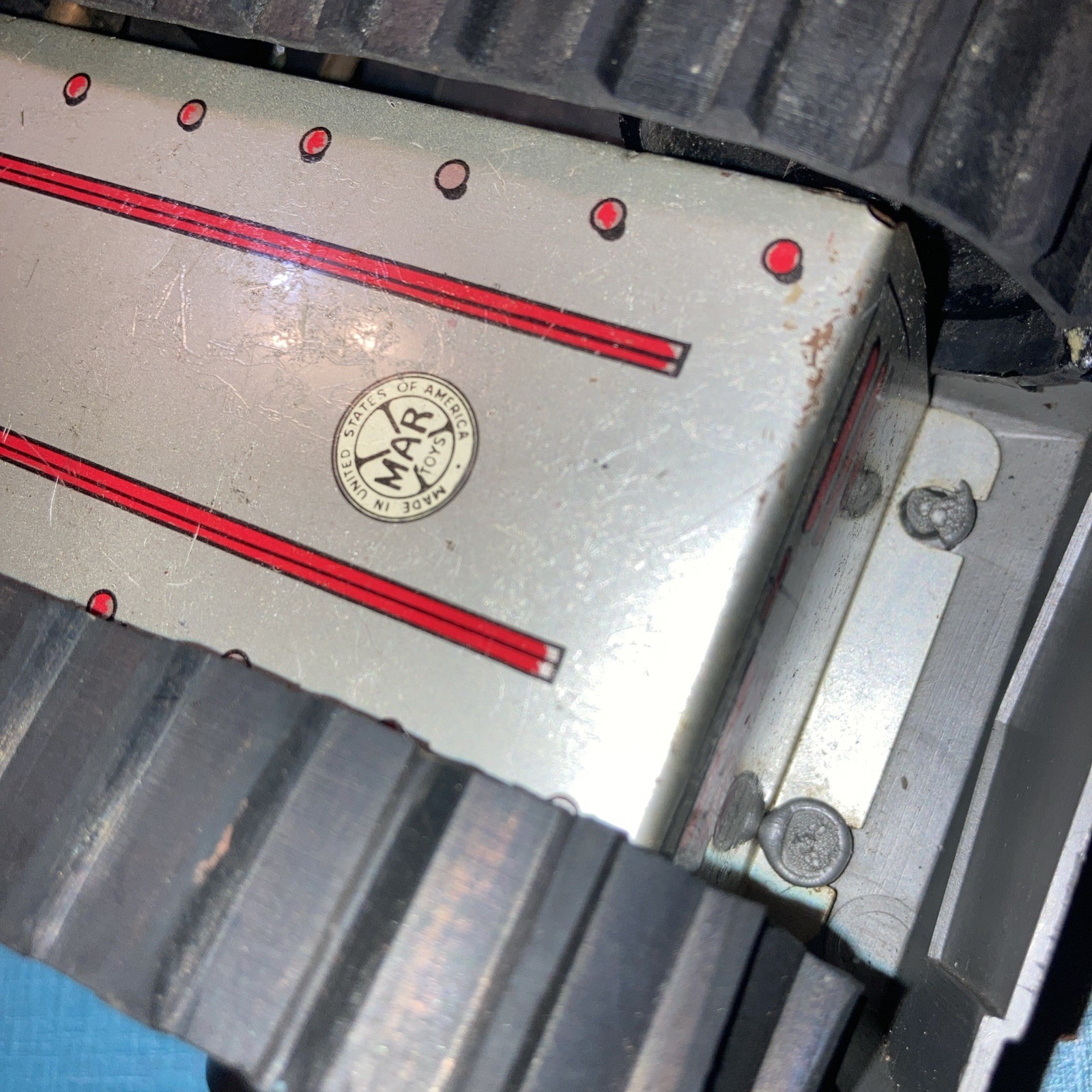 1950s marx Climbing fighting tank Tin Bottom Plastic Top Windup Works For Parts