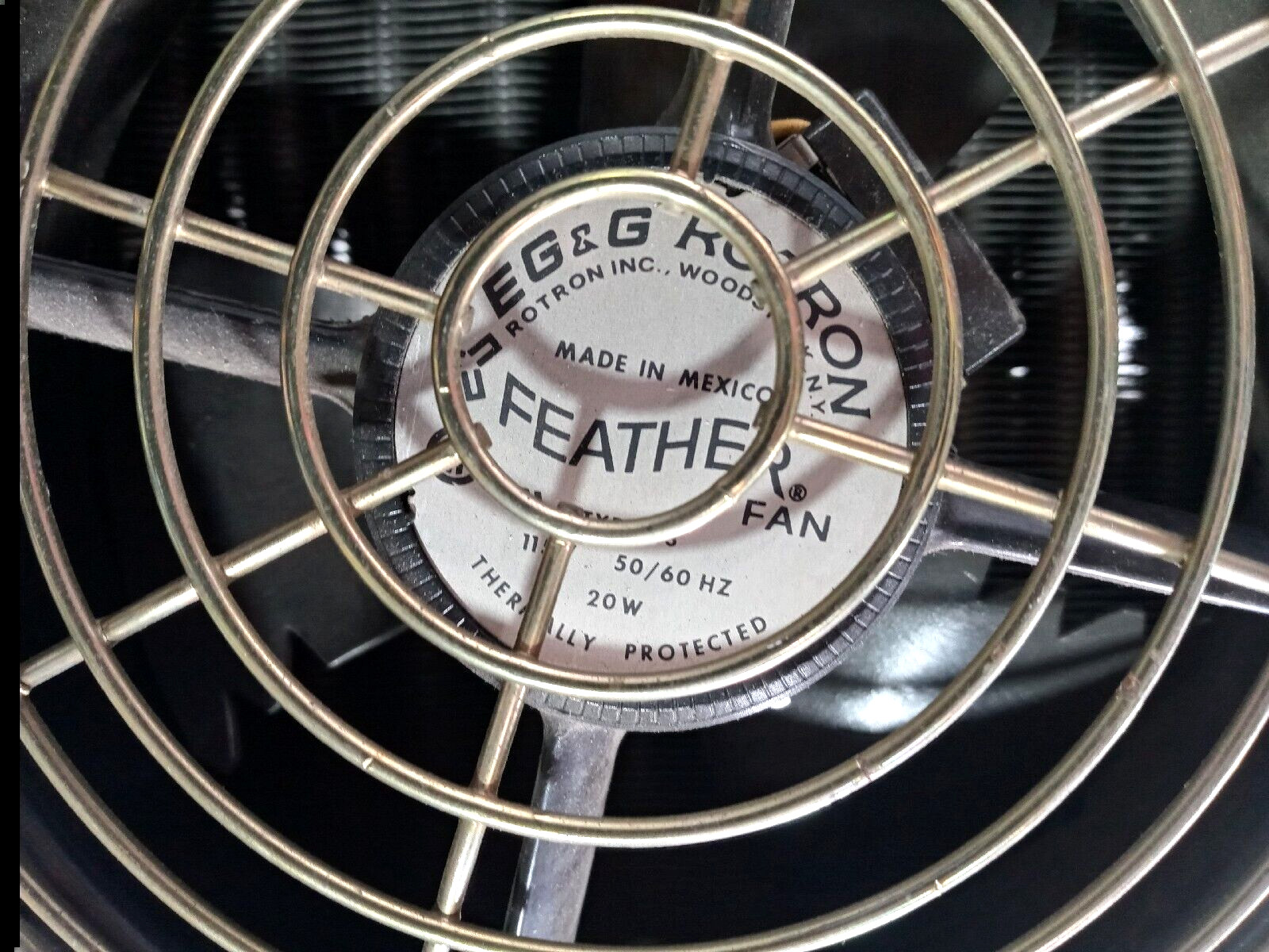 Lytron Liquid-To-Air Heat Exchanger 5210G1 985-260/Works