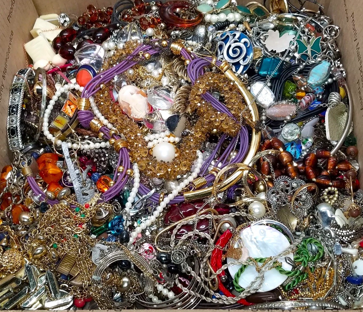 Over 3 Pounds Unsearched Lot Jewelry Old Vintage & Modern Wear & Junk Mixed In