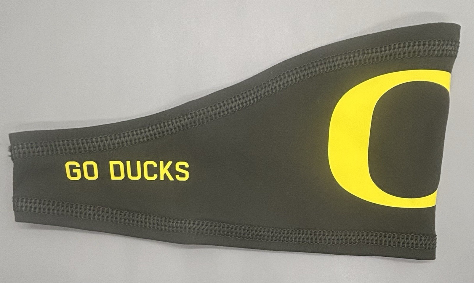 Nike Team Issued Oregon GO DUCKS PLAYER EXCLUSIVE Skull Wrap Cap 1 Size Fits NEW