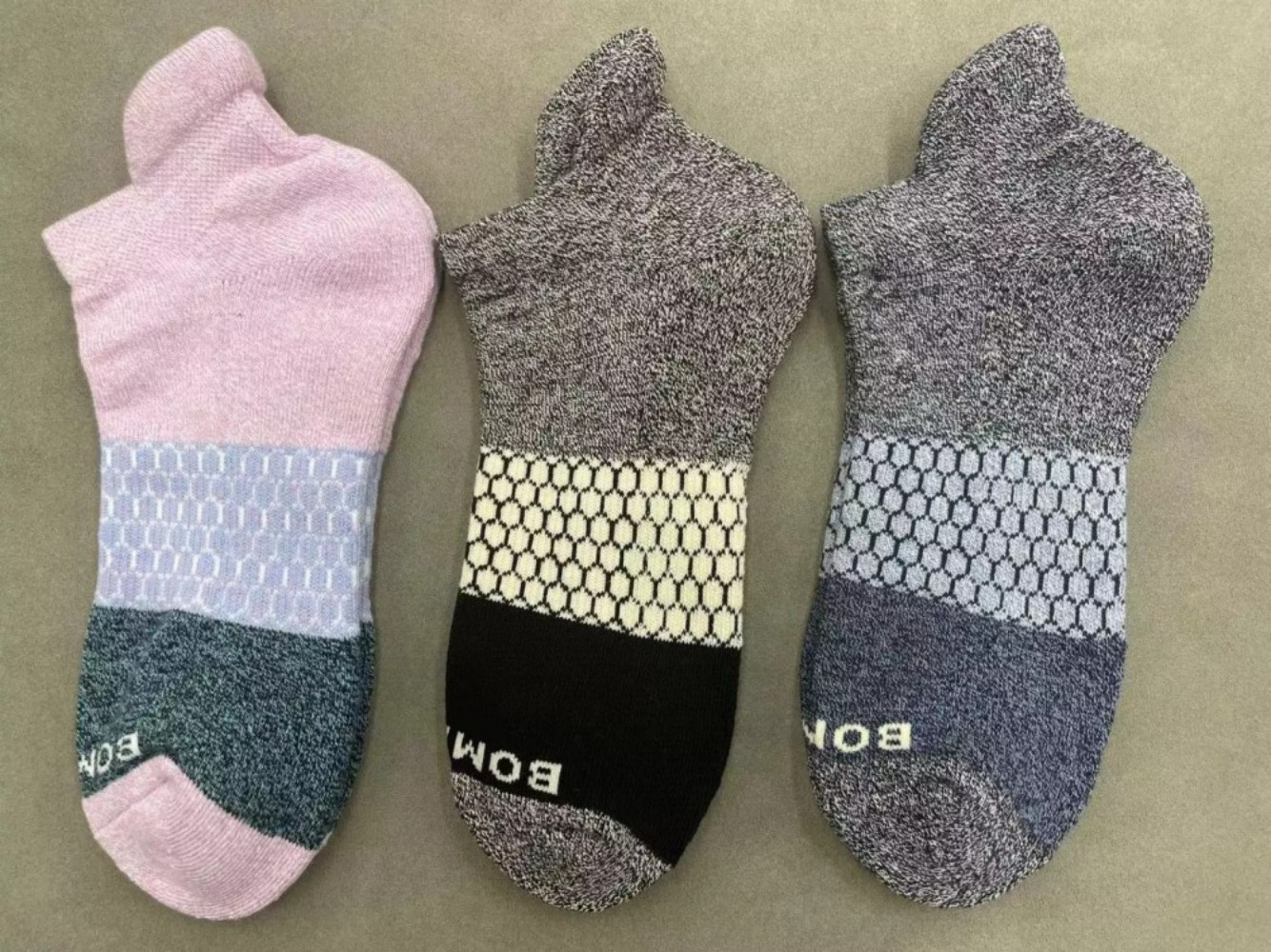 [100% AUTHENTIC] 3 PACK Women's Tri-Block Bombas Socks Medium 8-10.5 Multi Color