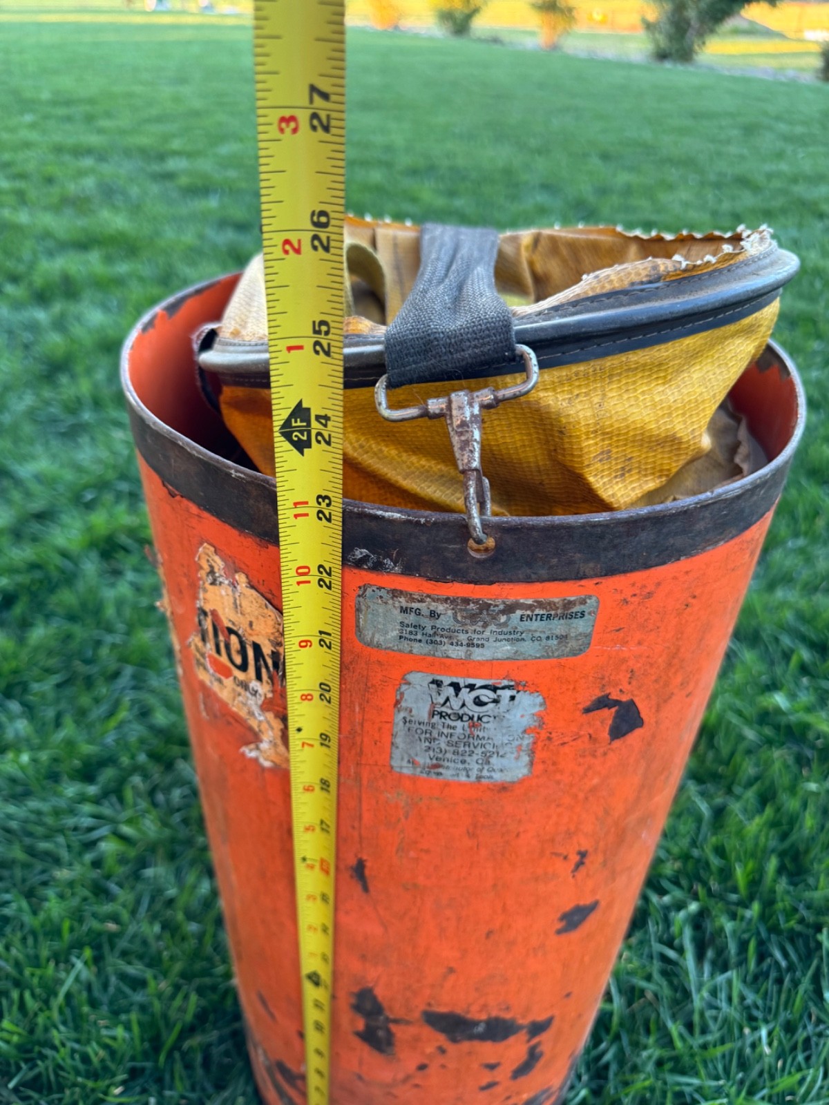 8" Confined Space Blower 110V Pupco 911 w/ 14ft Duct Hose & Metal Storage Can