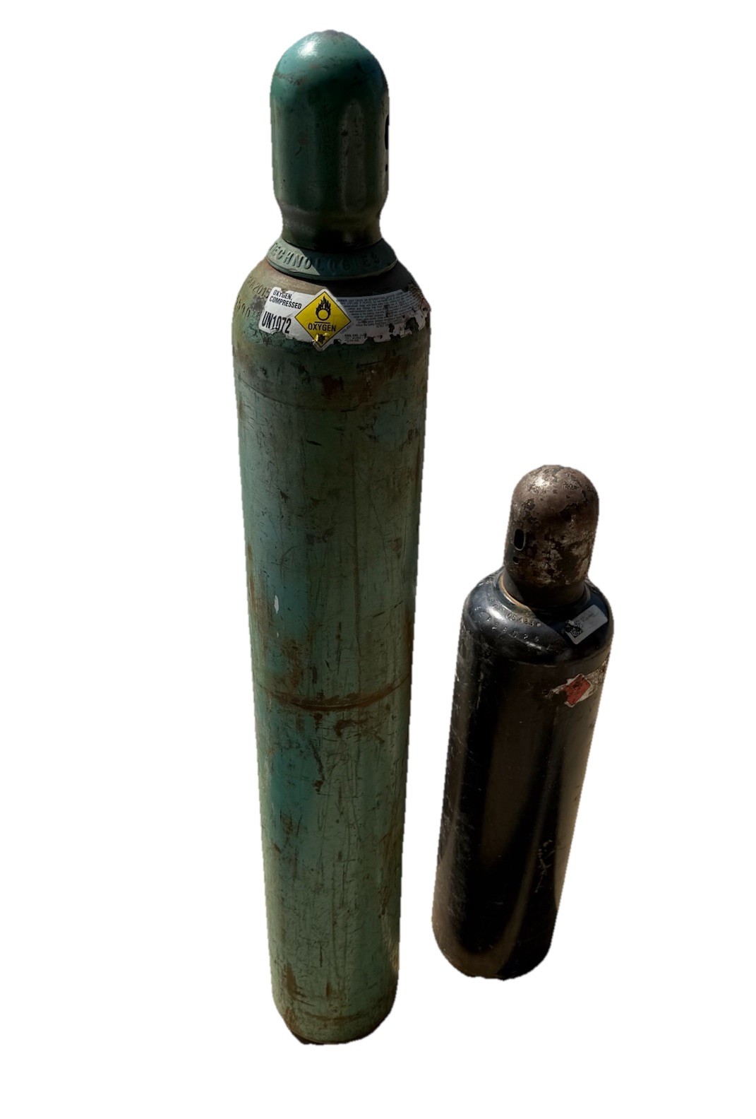 WELDING/CUTTING SET 125 TF OXYGEN & 250 75 TF ACETYLENE TANKS Exchangeable