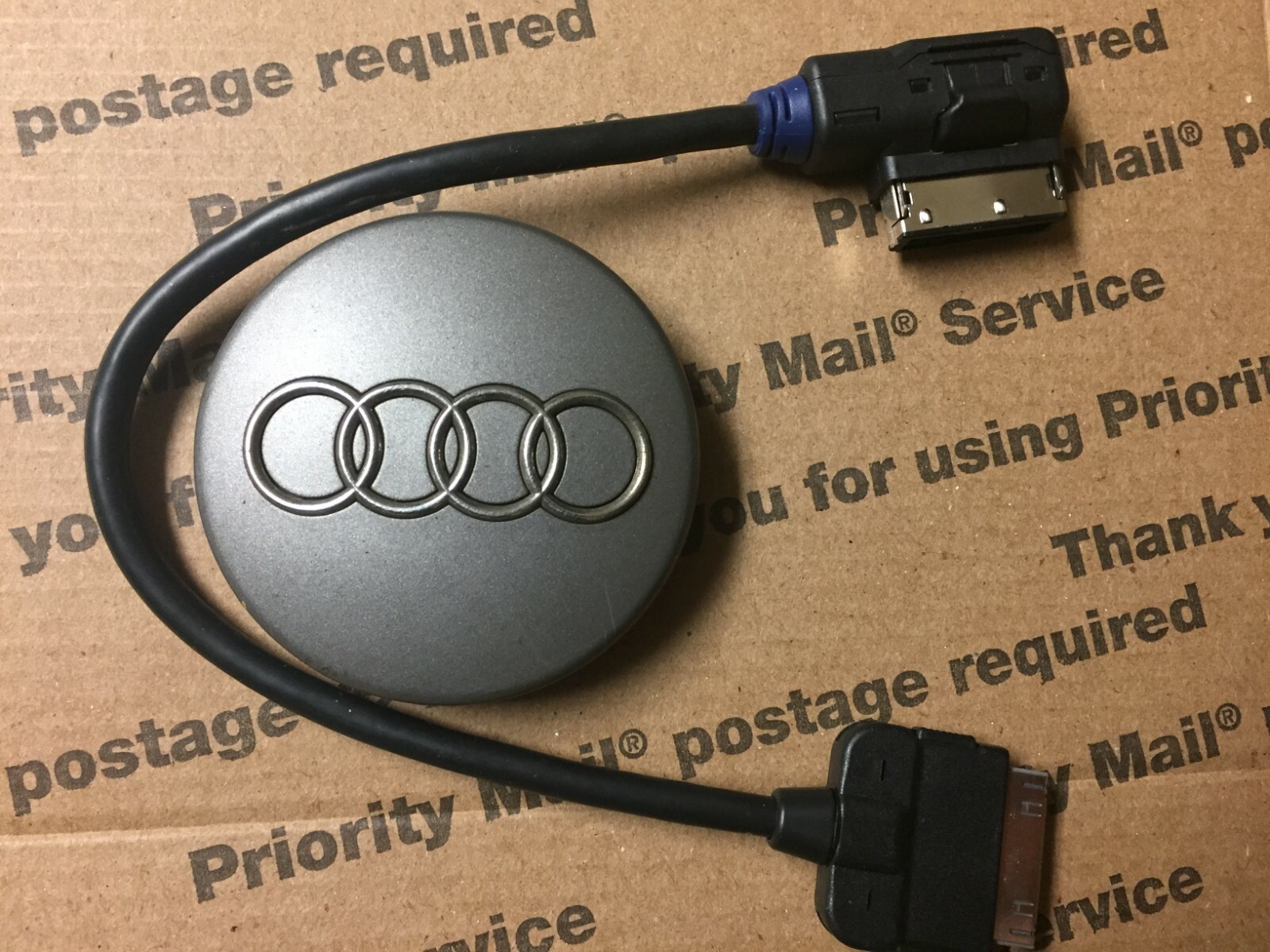Genuine Audi/VW AMI iPod® /iPhone® Cable MDI 30-PIN Adapter Charger 4F0051510K