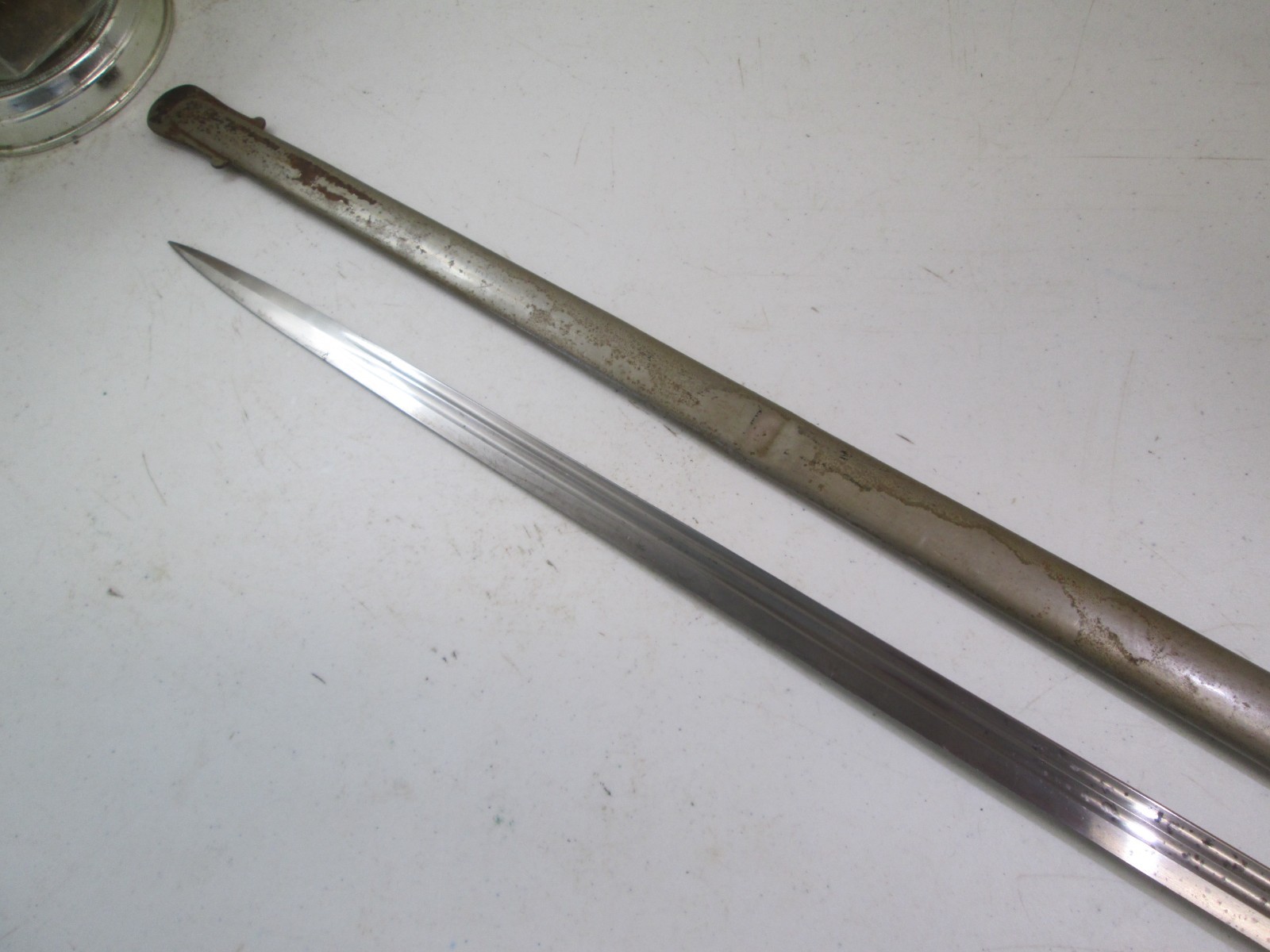 WWI GERMAN PRUSSIAN OFFICERS SWORD & SCABBARD FOLDING GUARD MAKER EICKHORN #Y54