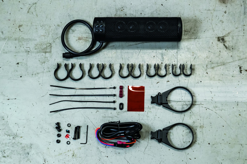 Kuryakyn 2720 Road Thunder Sound Bar Black 300w Motorcycle Speaker Charger