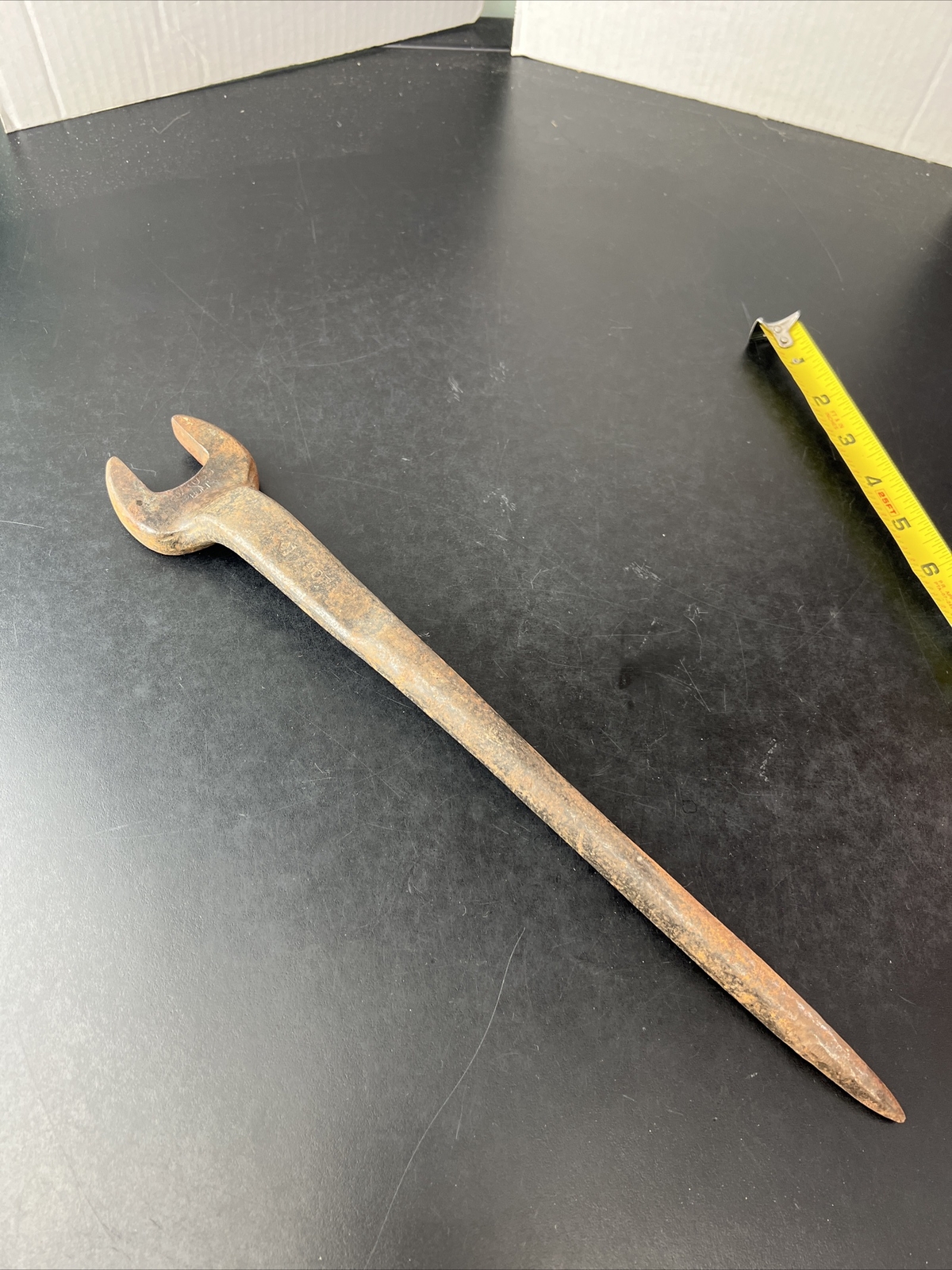 Vintage No. 907 1 1/8" USS Bolt Spud Wrench Building Erecting Tools