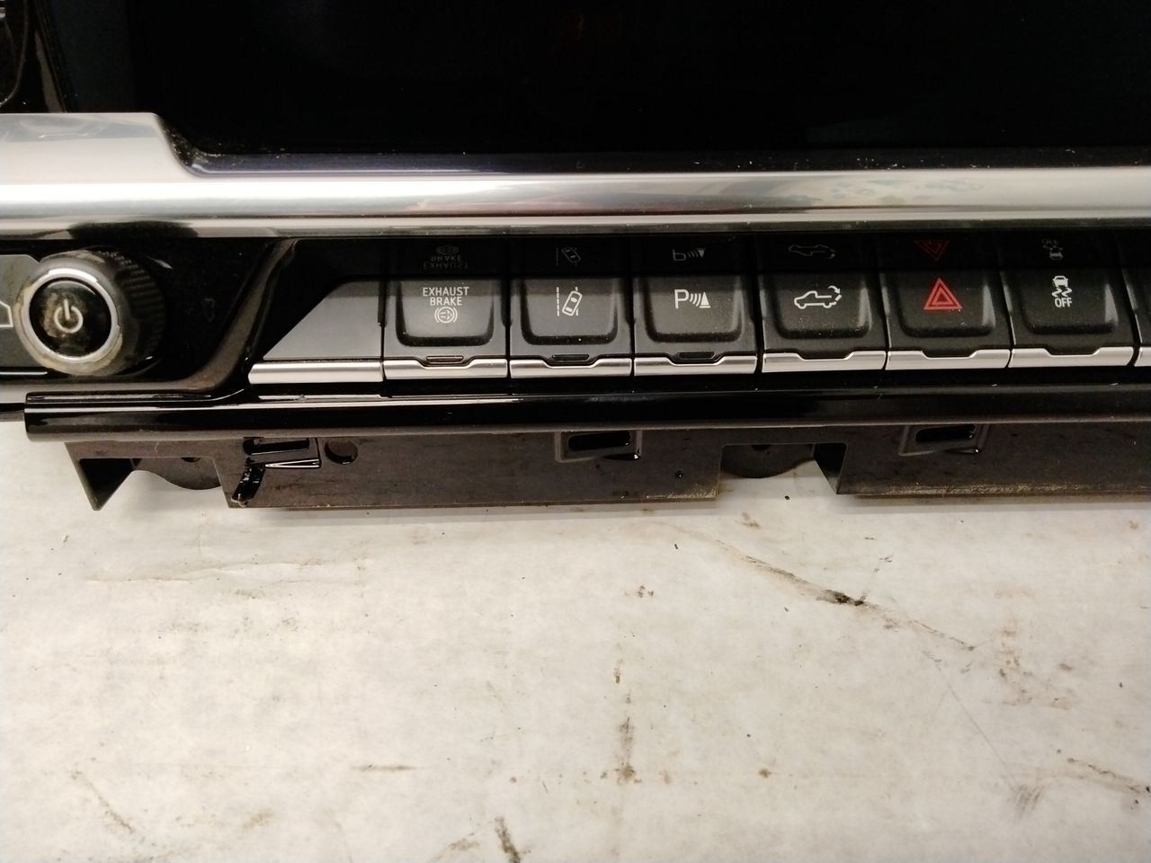 2024 Chevrolet Silverado 3500 Audio Equipment Display Screen 2999516