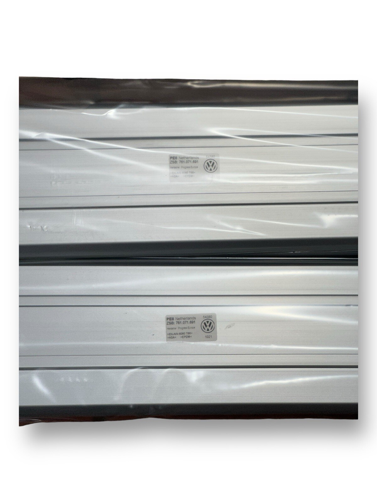 Original VW Touareg CR Trittbrett für Seitenschweller Set 761071691 Aluminium