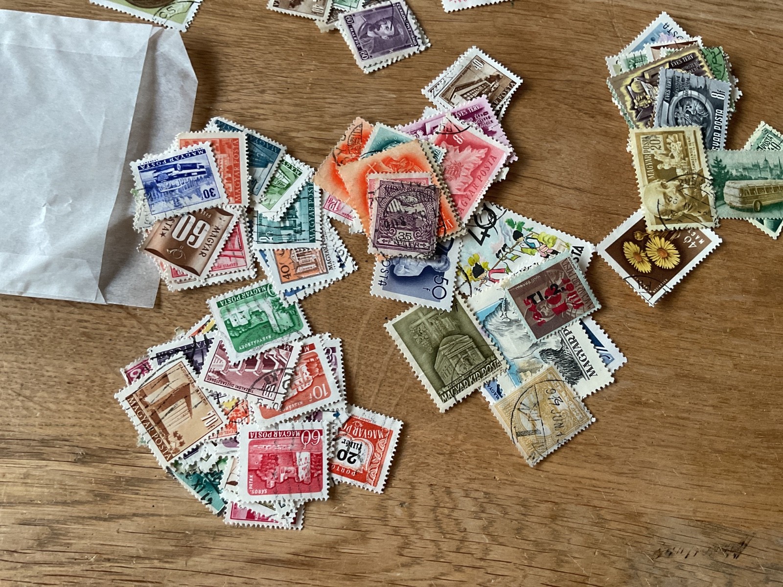 Hungary 3 packets large job lot stamps B962