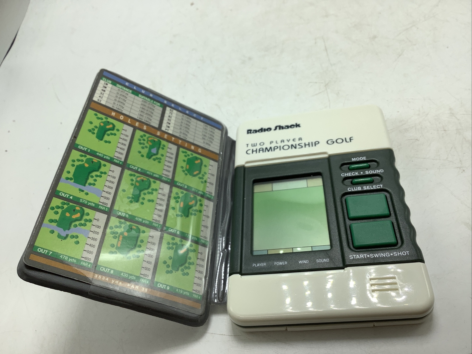 RADIO SHACK handheld 2-Player Championship Golf electronic game 18 holes LED